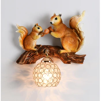 Изысканный Светодиодный Декоративный Настенный Светильник Креативного Дизайна Resin Squirrel Light Mordern Luxury Art Decor Animal Lighting для Гостиной