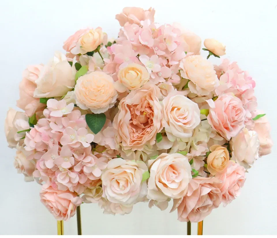 Цветочный свадебный фон, настольная дорожка, центральное украшение, цветочный бал, цветочный ряд для дивана, витрина. Изображение 4
